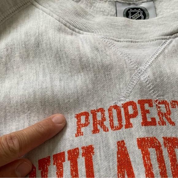 Vintage NHL Philadelphia Flyers Crewneck - Picture 3 of 7